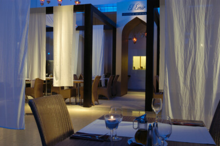 Libanonská restaurace El Emir r. 2007